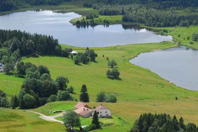 2 Chambres D'Hotes Privees Louees Separement Avec Communs A Partager Beaufort  Экстерьер фото